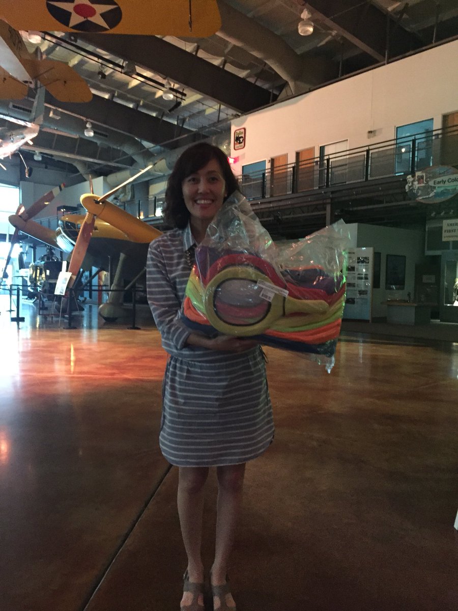 VaughnElemFISD's tweet photo. Great night at the HealthyZone School Awards Banquet at The Frontier of Flight Museum in Dallas! Mrs. Kim won a door prize for our PE classes! So excited that we moved up to Level 2. #HealthyZoneSchoolInTraining #FrontierFlightMuseum https://t.co/iBFgU5OPeh