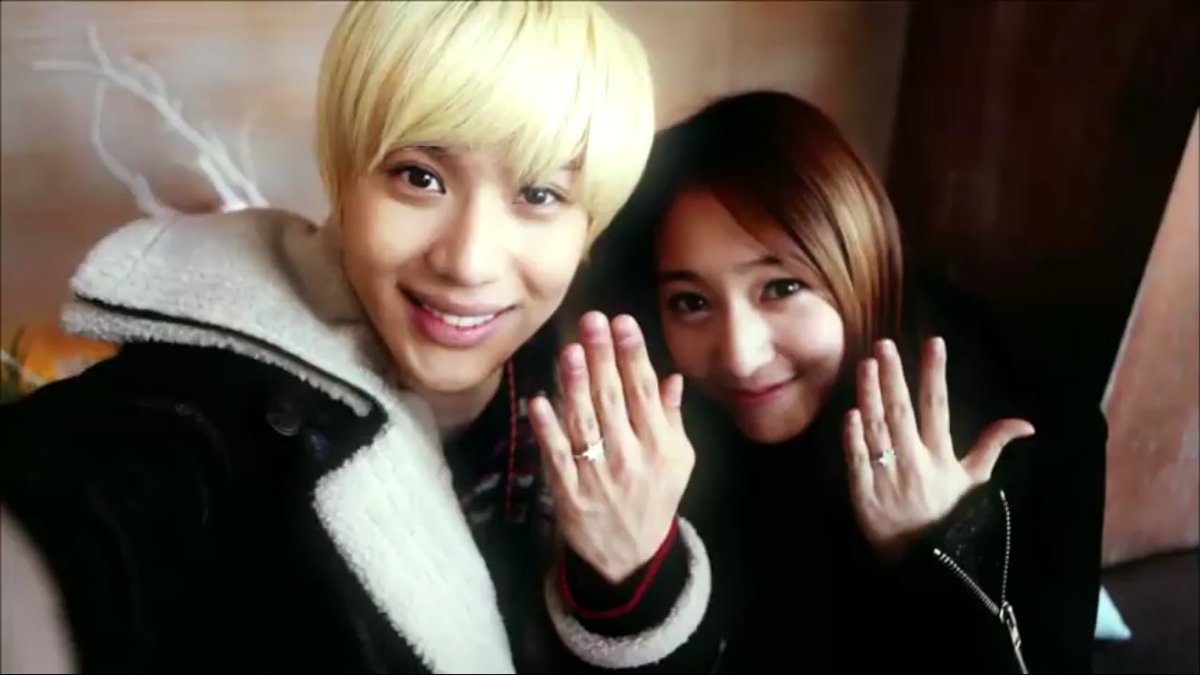 Молодожены тэмин. Тэмин и наын. Тэмин shinee в красном. Шоу молодожены тэмин и наын. #leetaemin#taemin#тэмин#shinee.