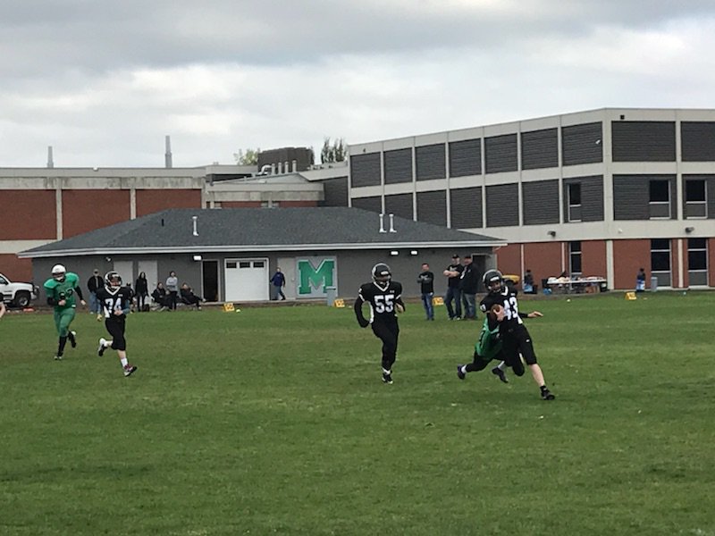 jnicolledu's tweet photo. Great end to spring football camps tonight! @ParksidePRSD8 Pythons and @CHHS_76 Vikings are looking good for next season! #sd76 https://t.co/jxrtb0Jw3a