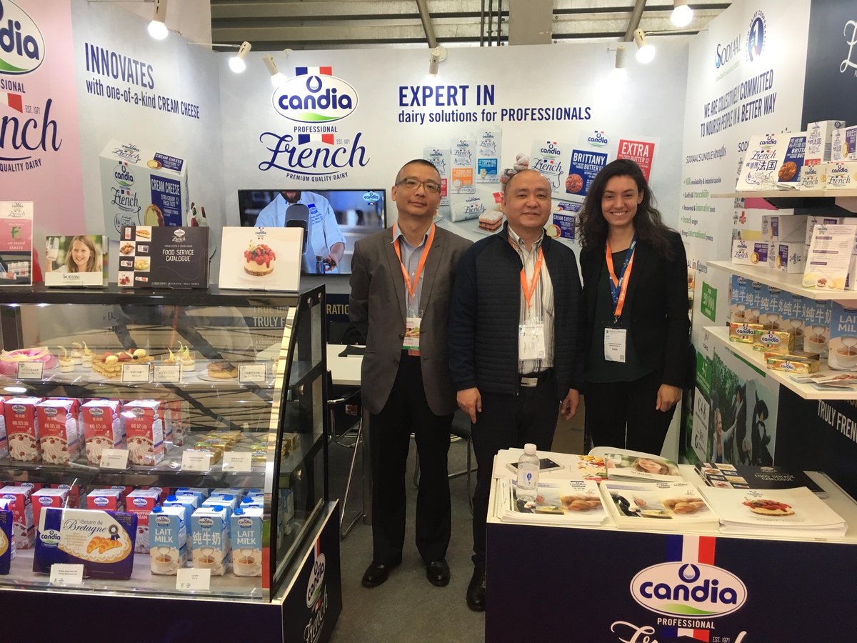 SodiaalCoop's tweet photo. Candia Professional continue de promouvoir sur le marché chinois notre innovation 2018, le Cream Cheese Candia Professional. Ici du 9 au 12 mai au #BakeryChina (>120 000 visiteurs professionnels du secteur de la boulangerie-pâtisserie, en forte expansion dans ce pays). https://t.co/Ihz8EoLnKx