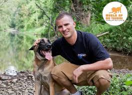 RyanMatthewsCA's tweet photo. Are you a new dog owner and do not know how to feed your dog? Check out these valuable suggestions at World of Dog Training site for complete information.  https://t.co/gWMD9B1wF4 #dog #dogtrainers  #puppy #RyanMatthews #dogtraining #worldofdogtraining #dogowners https://t.co/qSUM5h4w6w
