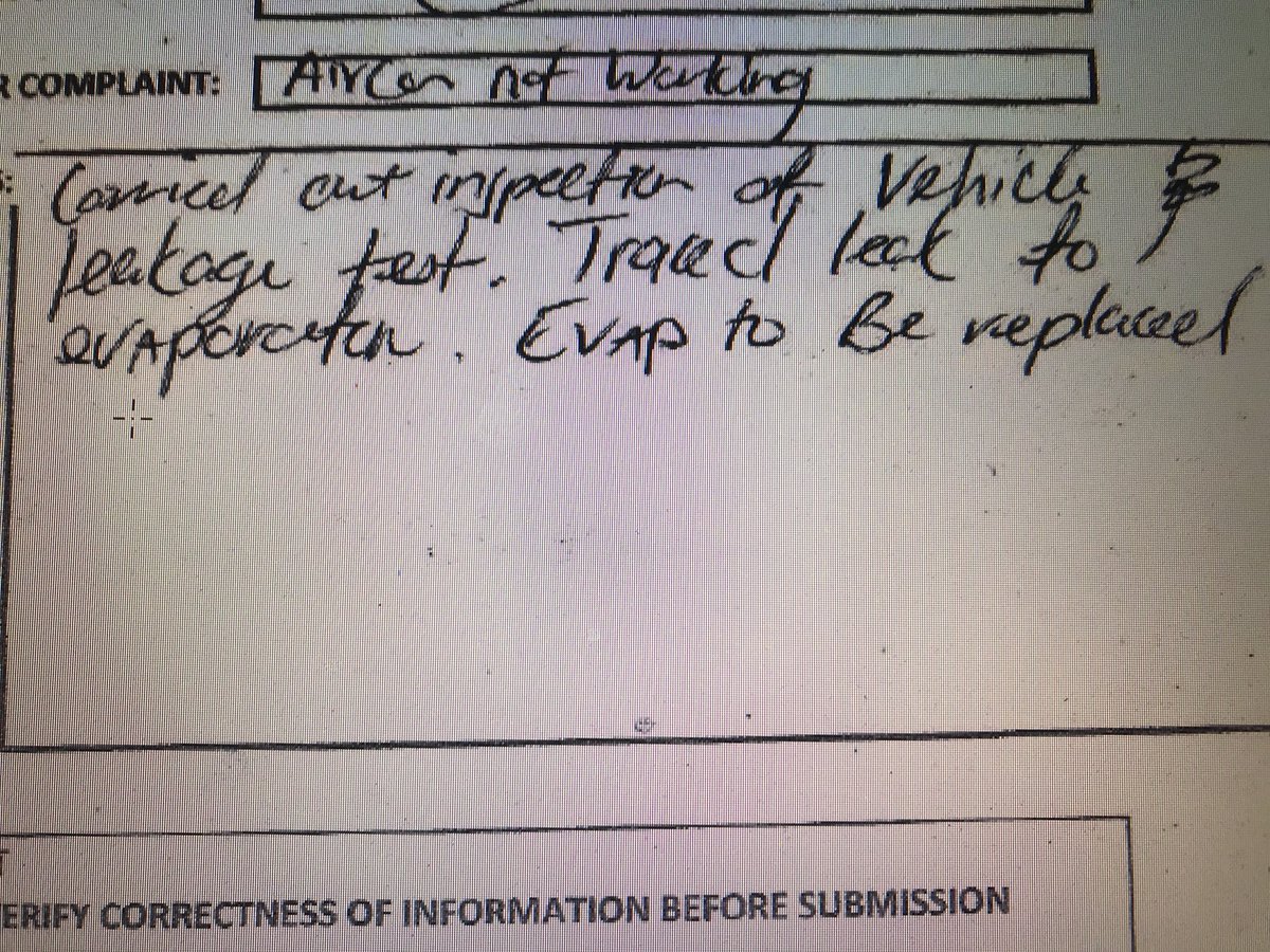 AmpieSpreeth's tweet photo. Customer relations non existing @FordSouthAfrica #mustang https://t.co/QOts0TrpvD
