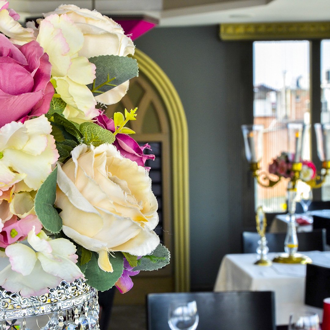 How about spoiling your mother on mothers day?
Olive Anatolian Restaurant offers 15% discount for all mothers...
Happy Mothers day! 
Annenizi Anneler Günü'nde şımartmaya ne dersiniz?
Olive Anatolian Restaurant’ta tüm annelerimize %15 indirim …
Anneler Günü kutlu olsun…