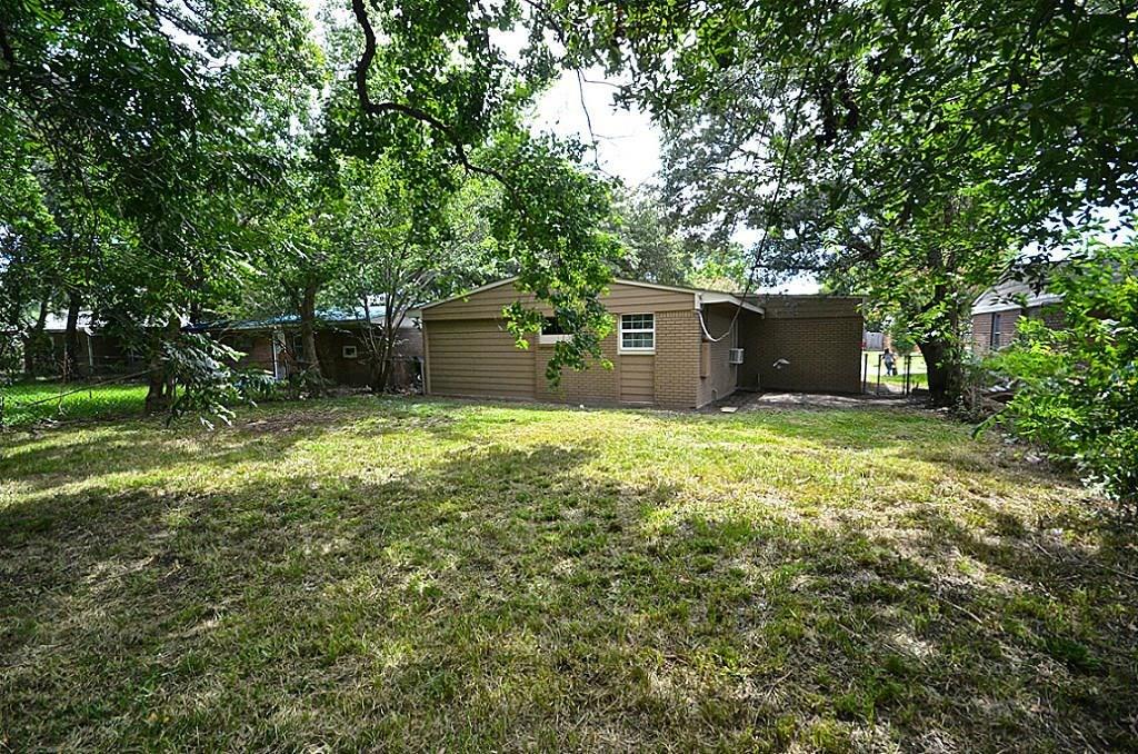 zig_zan's tweet image. Single Family Home Pasadena

Like a new house! Completely #remodeled with new #flooring Custom #cabinets granite counter tops New ultra-quiet central #air_conditioning &amp;amp; #heating New #roof Home did #not_flood during Harvey

 ping at (281)809-6017

 Visit: goo.gl/HZmM6m