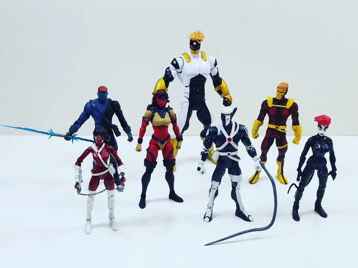 daarkanjel's tweet photo. #WildStorm #WildCORE by CalsCustoms and AshCustoms @Demonpuppy @CynoAnarchist #SeanRuffner #TomMcWeeney @NormRapmund @adalhouse https://t.co/IxoVnahisd