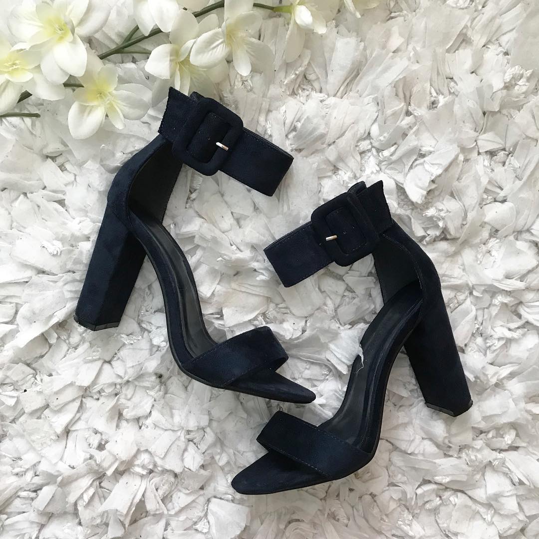 shoe stores canal walk