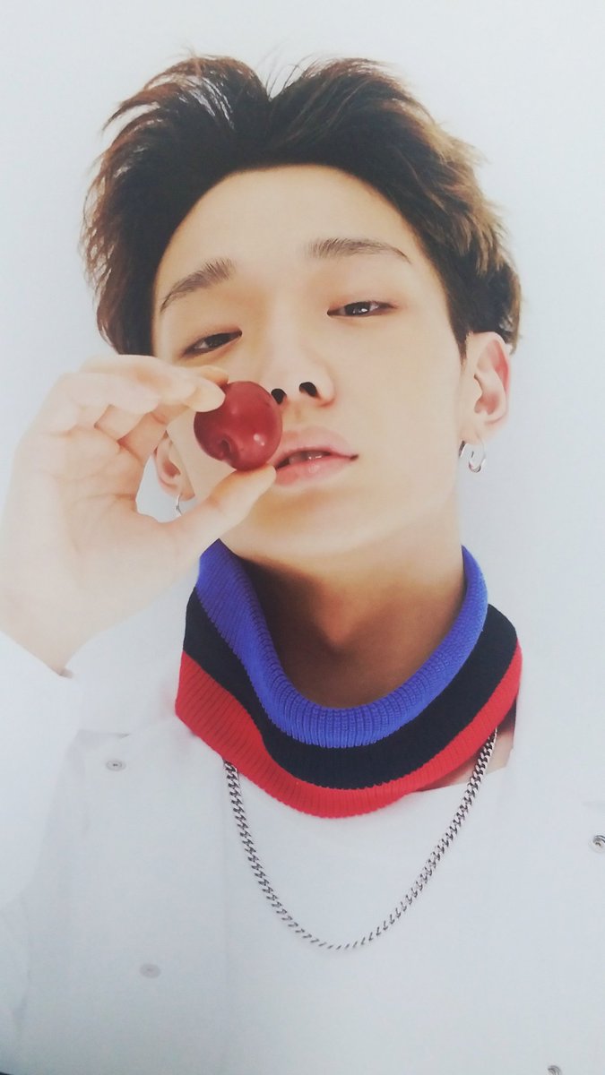 ViPKONICxxi's tweet photo. WHY SLEEP ON THIS ALBUM??? Song-, photobook-, and poster-wise, EVERYTHING IS LOVELY and AMAZING!!!! GOD, I LOVE IT! THANK YOU, @bluecasso10 FOR MY LOVE AND FALL ALBUM!!! Loved what you did to the package. 😉😂 #Bobby #LoveAndFall #LoveVersion https://t.co/9Qf6FmrrMU