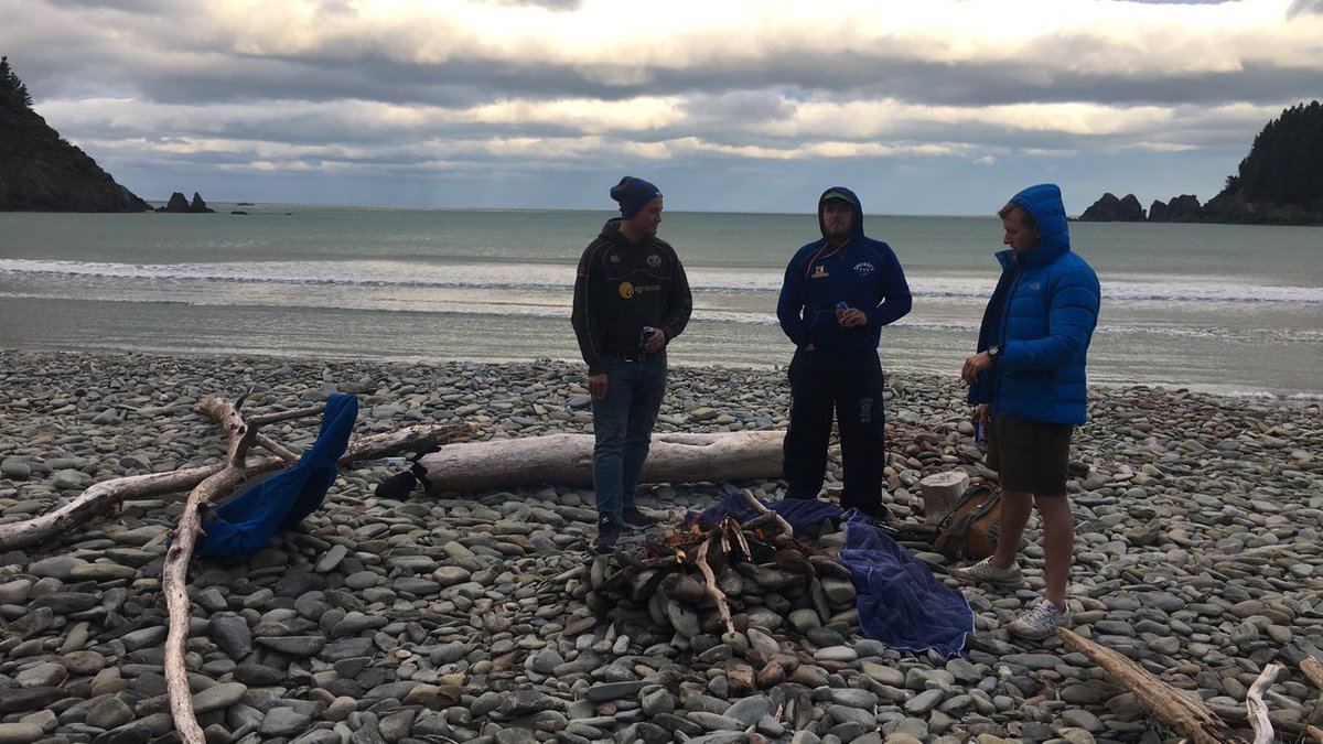 CasswellFarm's tweet photo. There it is 4 incredible &amp; unforgettable months in New Zealand with great friends 🇳🇿! Lucky to have travelled both islands and live/worked in Canterbury. #NewZealand https://t.co/0ZPT2jswYL