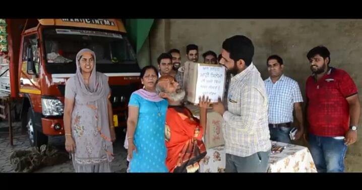 KuldeepCheema16's tweet photo. #SaintDrGurmeetRamRahimJi_Initiative118 #MobileWelfareWork https://t.co/KITaPdf7FD