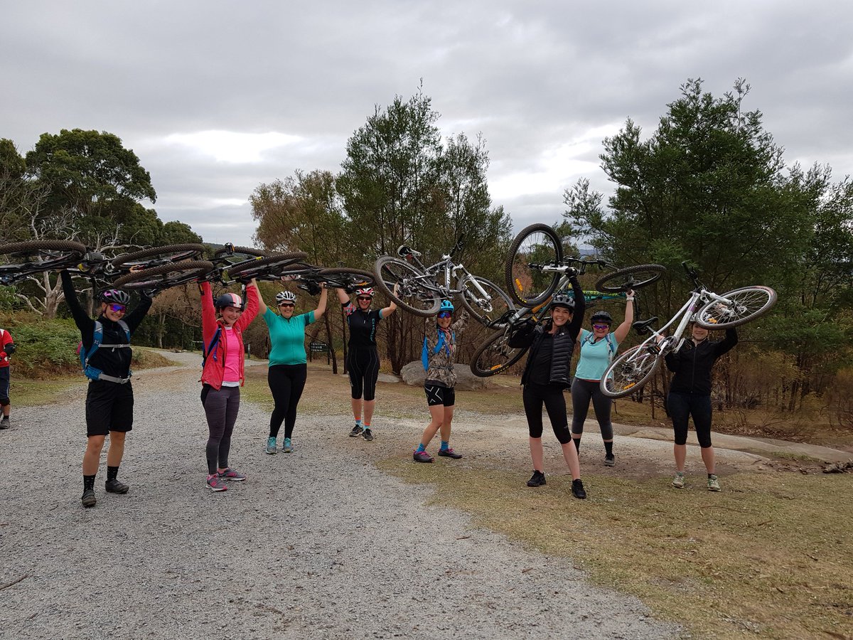 SheRidesAu's tweet photo. Those #fridayfeels. Pumped for a weekend of riding! Will your adventures be on the MTB or road this weekend? Stay safe and have fun!
#SheRidesAU #lovetoride #womenscycling #MTB #MTBchicks #fridayvibes #funfriday https://t.co/scFA376SXm