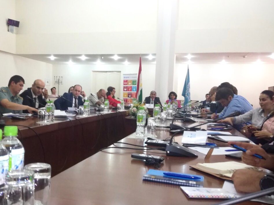PratibhaMeta's tweet image. Opening @UN_Tajikistan & #MEDT joint workshop on #Resilience & #Vulnerabilitymapping for better targeting of #services & financial resources to #poor & #vulnerable people and districts in #Tajikistan. @UNDP @WFP @WHO @UNICEF #leavenoonebehind @SDGoals @UN_SDG