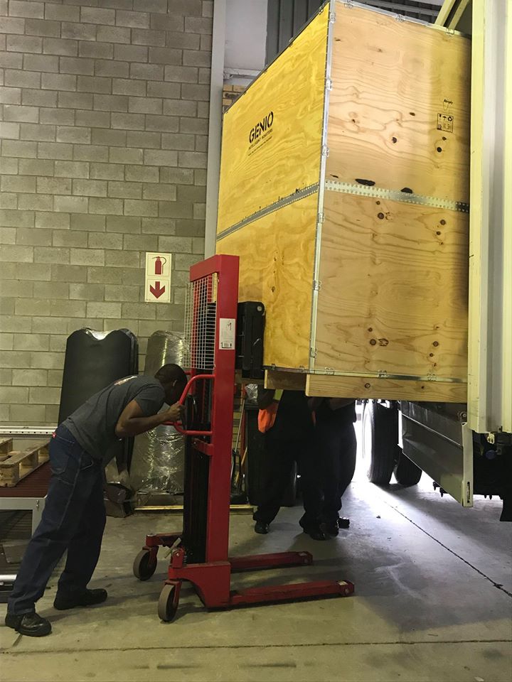 GenioRoasters's tweet photo. Though we'd share. Whilst we were having the time of our lives roasting up a STORM🌩️ at #HOSTEX2018, our team back at HQ managed to package and deliver another #Genio6! 💪👏🙌 Teamwork makes the dream work.
#GenioRoasters #CoffeeRoasters https://t.co/Hc6nAMPpDE