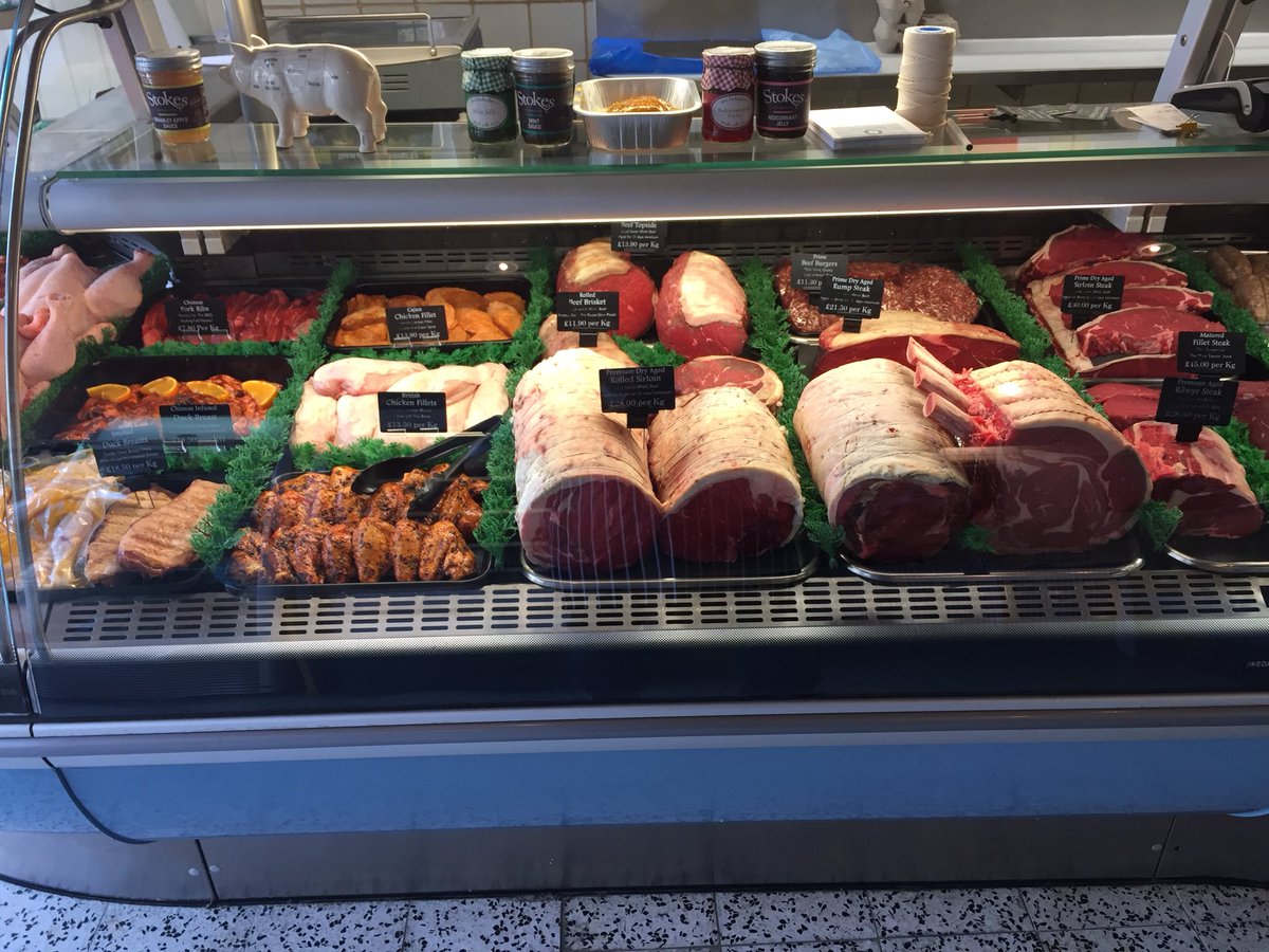 7wellsbutchers's tweet photo. A fantastic window on today! #butcher #meat #oundle #dryagedbeef #localbeef #britishbeef #pork #lamb #freerange #kebabs #burgers #meatcounter https://t.co/h2IFUOVf5D