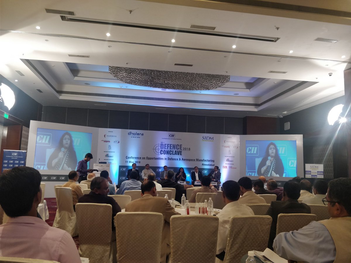 cruturaj's tweet photo. Ms Mamta Verma (IAS) , industries commissioner of GoG encouraging MSME to look at Dholera for manufacturing
#DefenceConclave2018 #Defence #dholera4defence #Dholera https://t.co/FwKcoHR7Rg