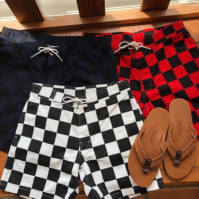 STANDARDCAL's tweet photo. Checker Surf Shorts.
#standardcalifornia #スタンダードカリフォルニア #california #surfshorts #サーフショーツ #チェッカー #checker #shorts #ショーツ #surftrunks #サーフトランクス #boardshorts #ボードショーツ #madeinjapan https://t.co/weBbgARE5s https://t.co/aIPu9ssDQS