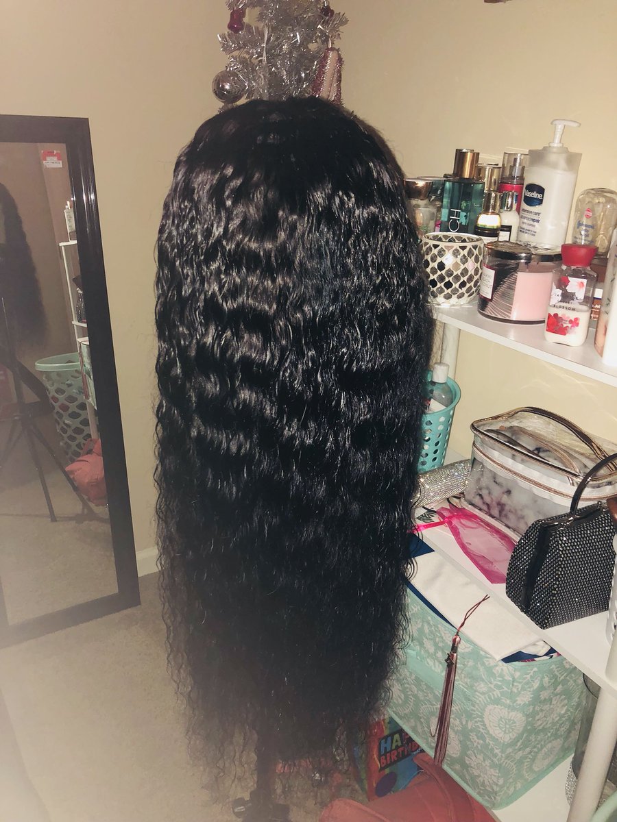 QueensExquisite's tweet photo. Deep wave lace closure unit 💙 https://t.co/Io9ifThea6