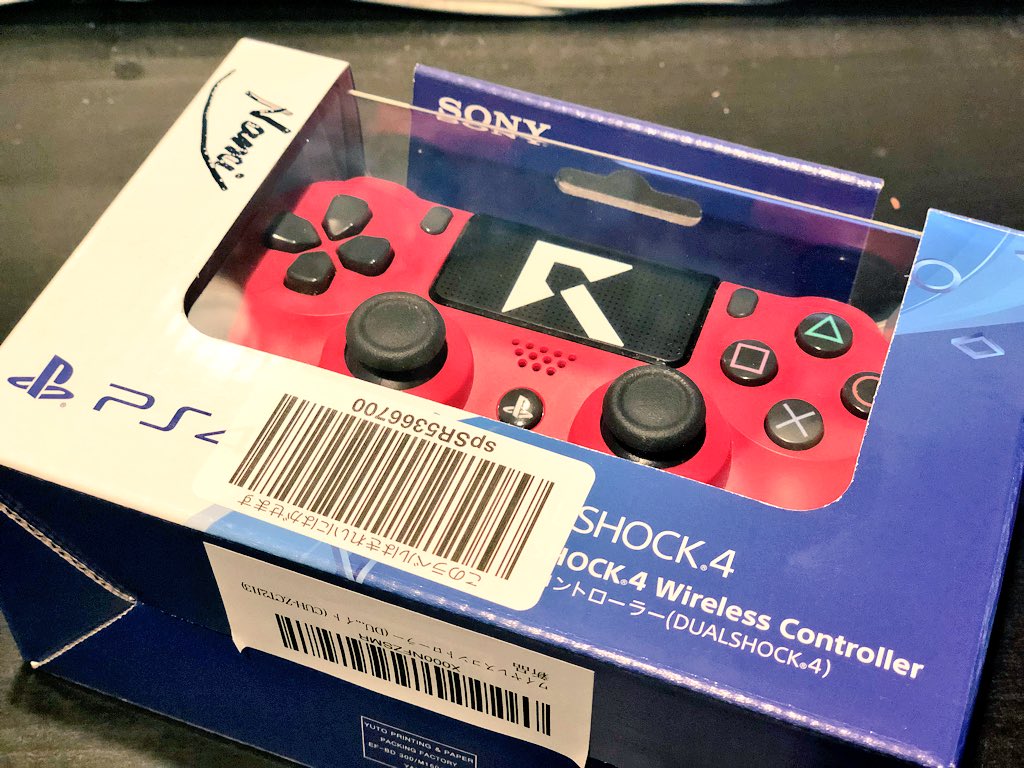 RushGamingJP's tweet photo. 🌟プレゼントキャンペーン！🌟

Nami @RushNami 選手使用済みコントローラーを、限定1名様にプレゼント！！

@RushGamingJP をフォロー&amp;このツイートをRT！

毎月数台の新コントローラーを購入しているRush Gaming。
使用済コントローラーキャンペーンまたして欲しい人は、💖！
#rushgaming https://t.co/ibxv4eaGcv