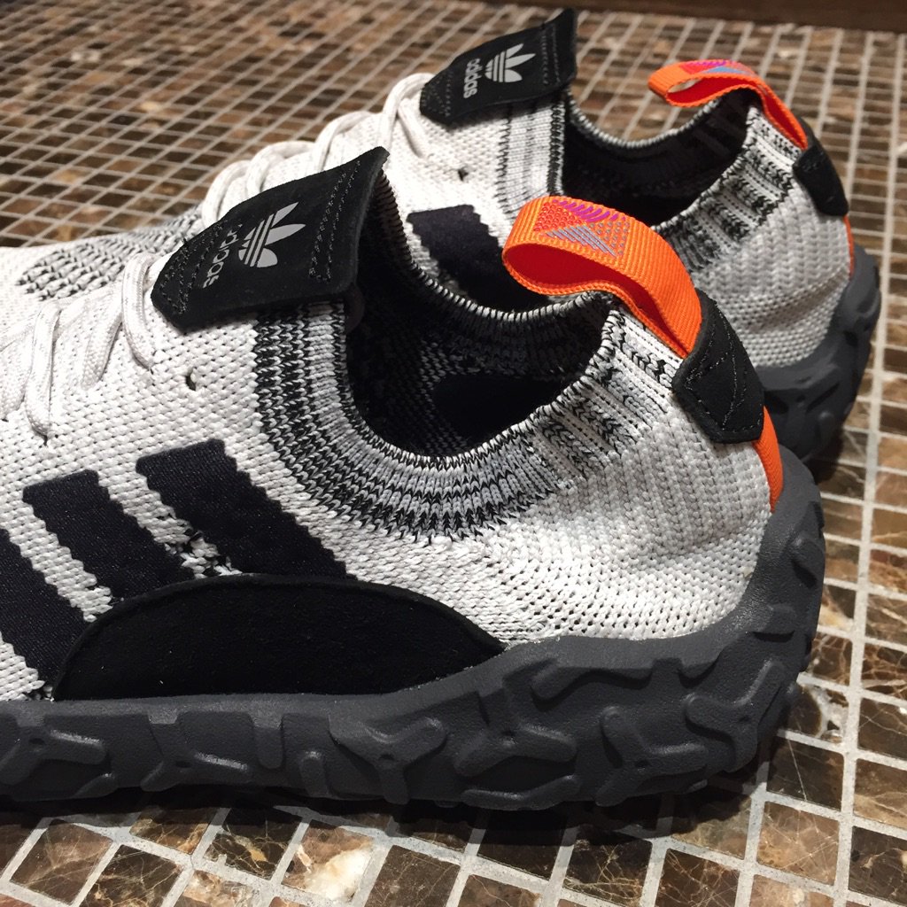 BY_OSAKA's tweet photo. 【MENS】〈adidas〉
アウトドアの機能性を取り入れたadidasのシューズが入荷致しました。
ぜひ店頭にてご覧くださいませ。
￥15,000+tax
#beautyandyouth https://t.co/WUvfctuWgZ