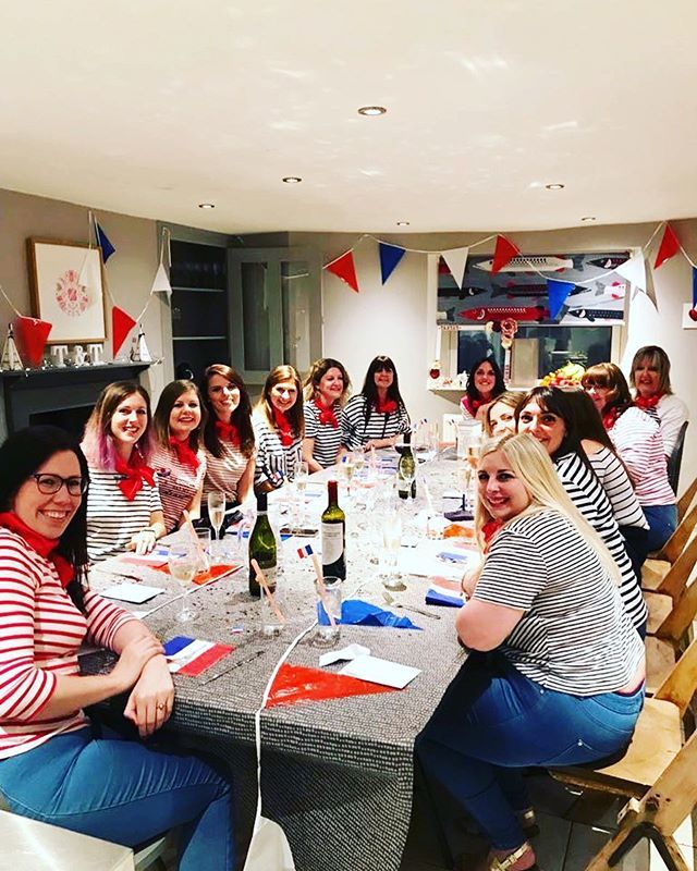 thisiscluck's tweet photo. Tanya &amp; team you are looking a DREAM! We provided these babes in Brighton with a dance class and a private chef to pay homage to Tanya’s fiancée (who’s French, in case you couldn’t work that out...) 👯‍♀️🇫🇷 .
.
.
#henpartyplanning #privatechef #br… https://t.co/8OFWM3wcWn https://t.co/LkoscJoVfy
