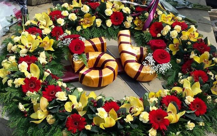 A memorial service will be held in City Park today at 11am to mark the 33rd anniversary of the Bradford City AFC fire disaster at Valley Parade and remember the 56 people who died in the disaster in 1985.