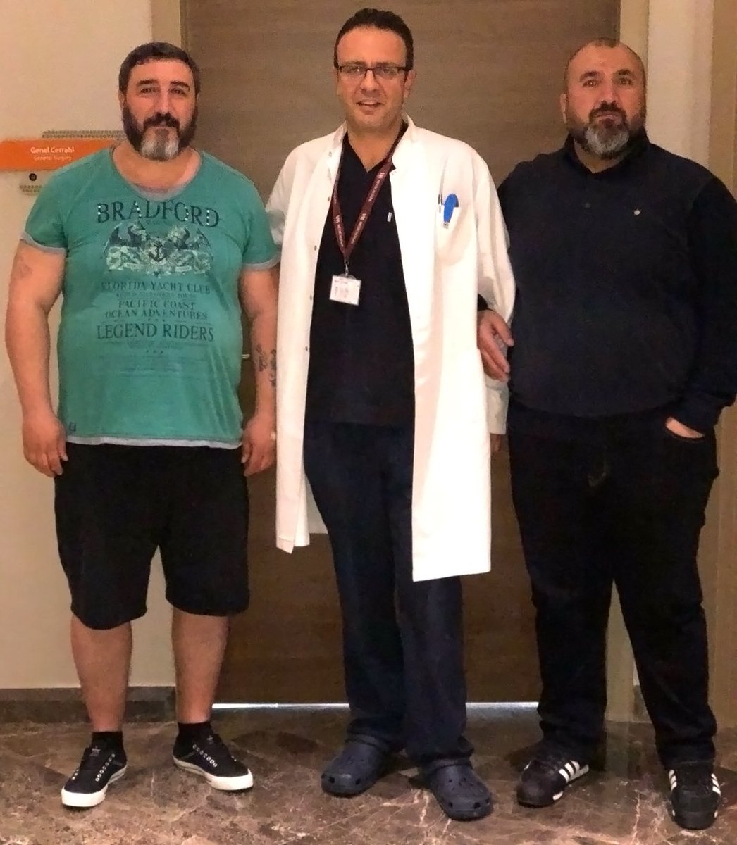 İki iyi dost 10 gün arayla başarılı birer #tüpmide ameliyatıyla sağlıklarına kavuştular. Ben ve ekibimin en mutlu olduğu anlardan... #obezite #cerrahi #sleevegastrektomi