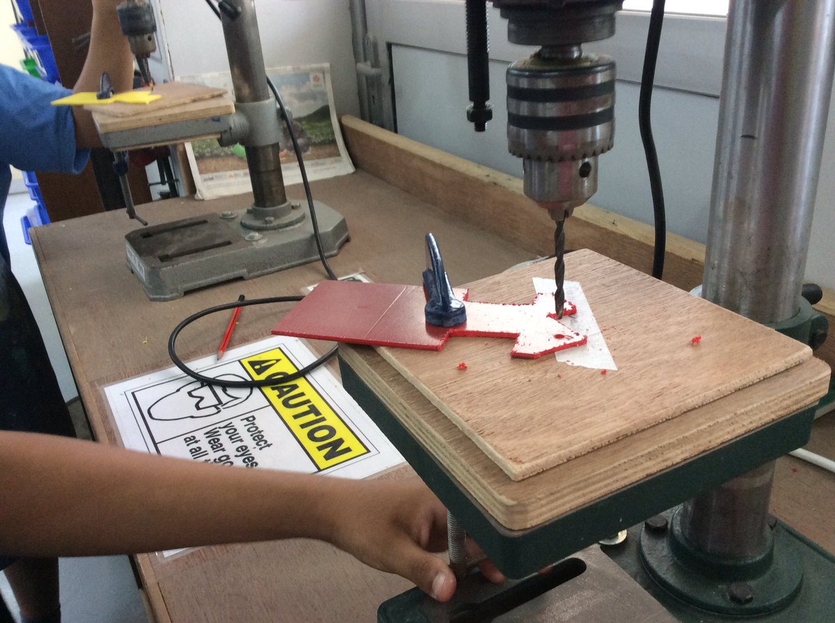 TBSdt's tweet photo. Yr 6 transition . Learning new skills in DT. How to safely use the strip heater, coping saw and pillar drill .#responsible #engaged https://t.co/aXY6JfNNB2