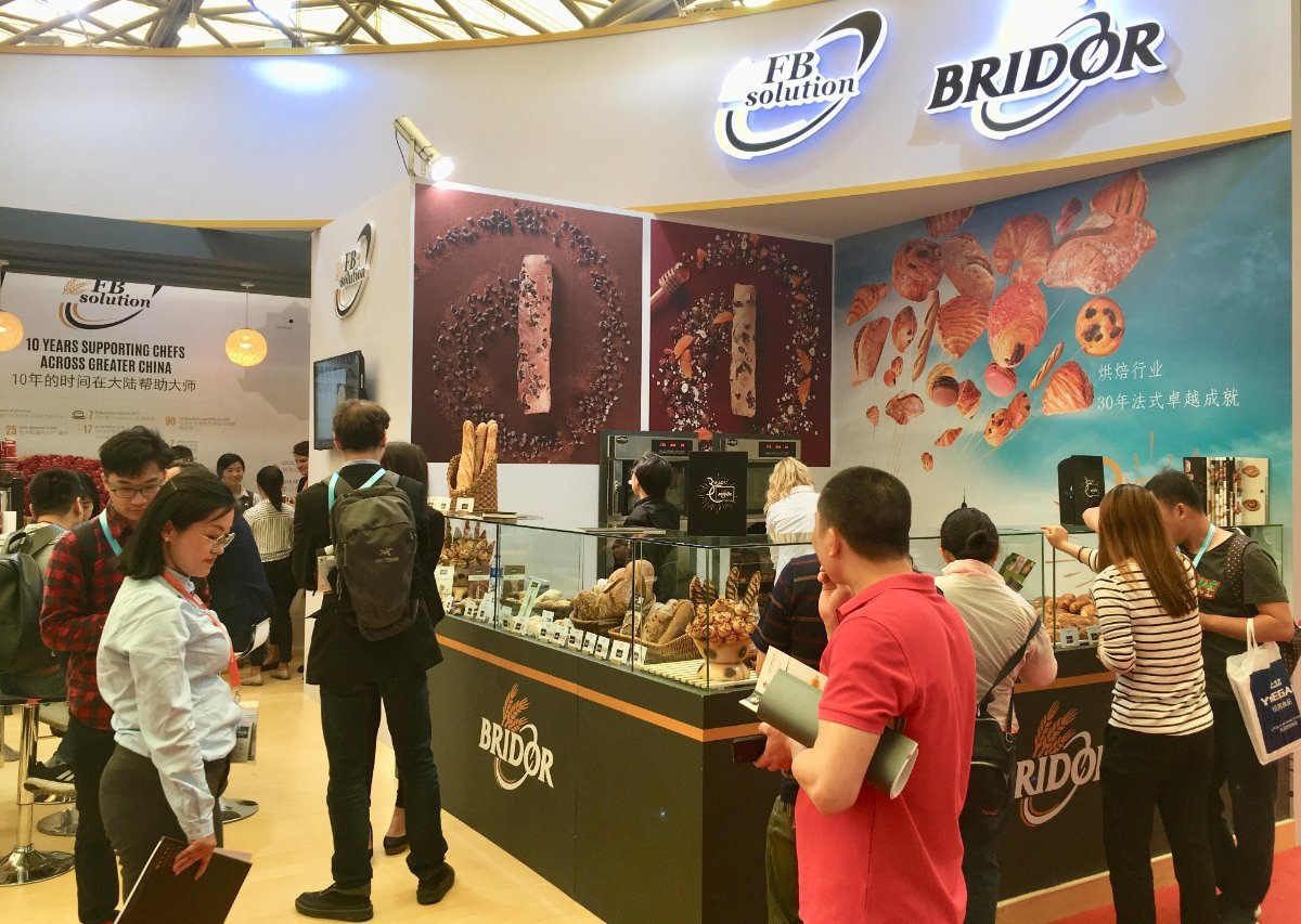 Bridor_FR's tweet photo. [#BakeryChina] Last day at Bakery China in Shanghai, come meet our great team on stand E5B146 ! #Bridor #FBSolution

➡️ https://t.co/6LBK1C7zBj
➡️ https://t.co/dCw9EcHkpC https://t.co/taCX1fpOKx