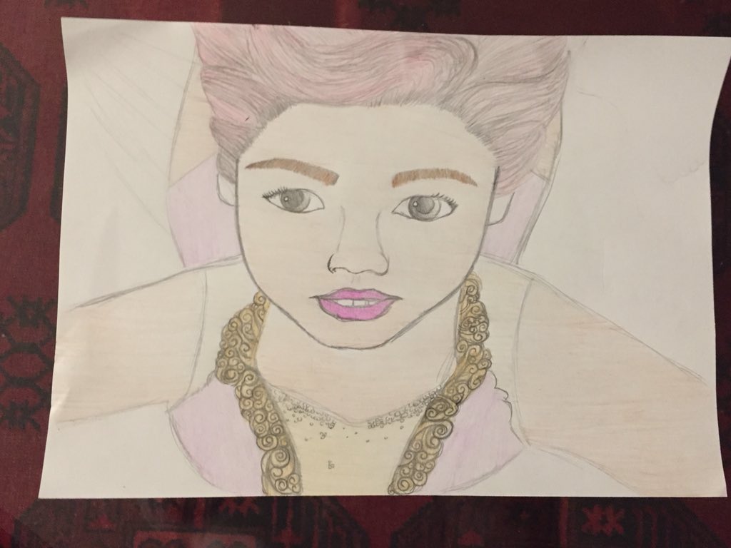 meredithkblack's tweet photo. @Zendaya my 10yr old loves you and drew this from The Greatest Showman. Thanks for being a role model to our girls, from New Zealand. https://t.co/VMOJkjxHYN