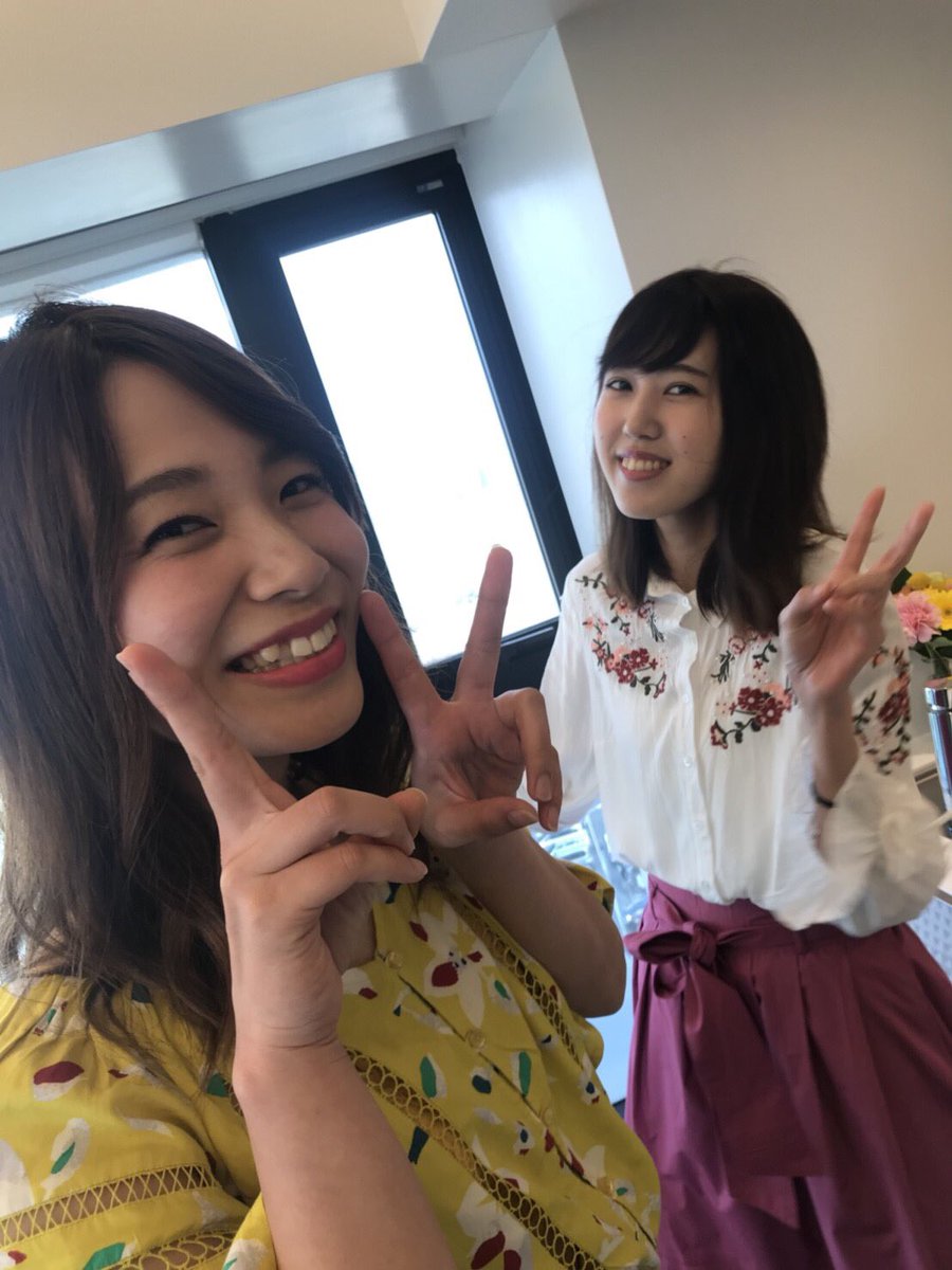 kaaano13's tweet photo. レモンは酸っぱい。
撮影現場が温かすぎて(*ˊˋ*)💓オフショットがどれ見ても楽しそう！よき🎶 https://t.co/08v71heEkx
