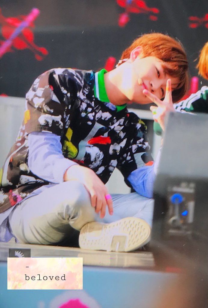 beloved_lele's tweet photo. 180511 고성
플뷰 눈물만.....
#천러 #chenle https://t.co/PvKBsDNZSC