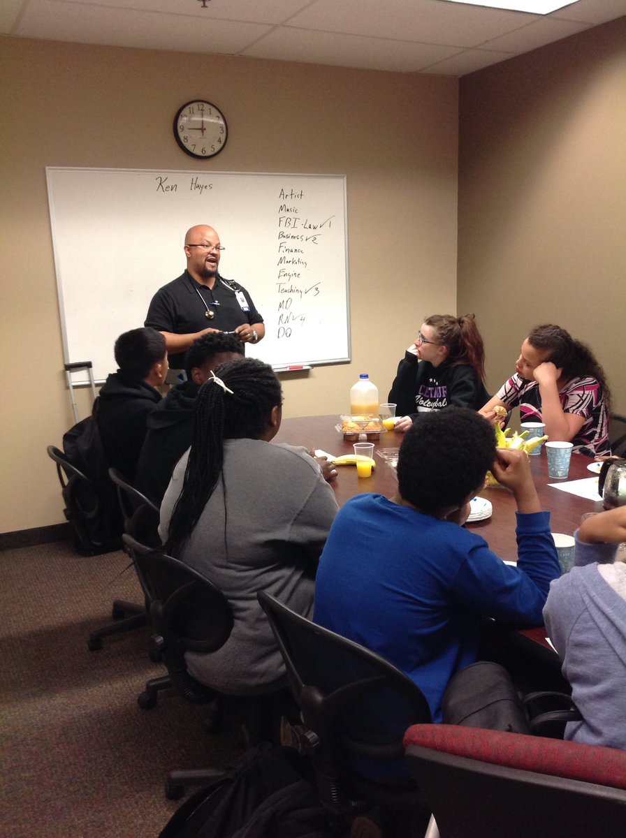bcspltw's tweet photo. Thanks RN Ken Hayes for speaking at our career round table!
Amazing career path.
#pltwpbs #BCSteam @AP_MikeMiller @rheinscience @JfraseBC https://t.co/VBEzSak39M