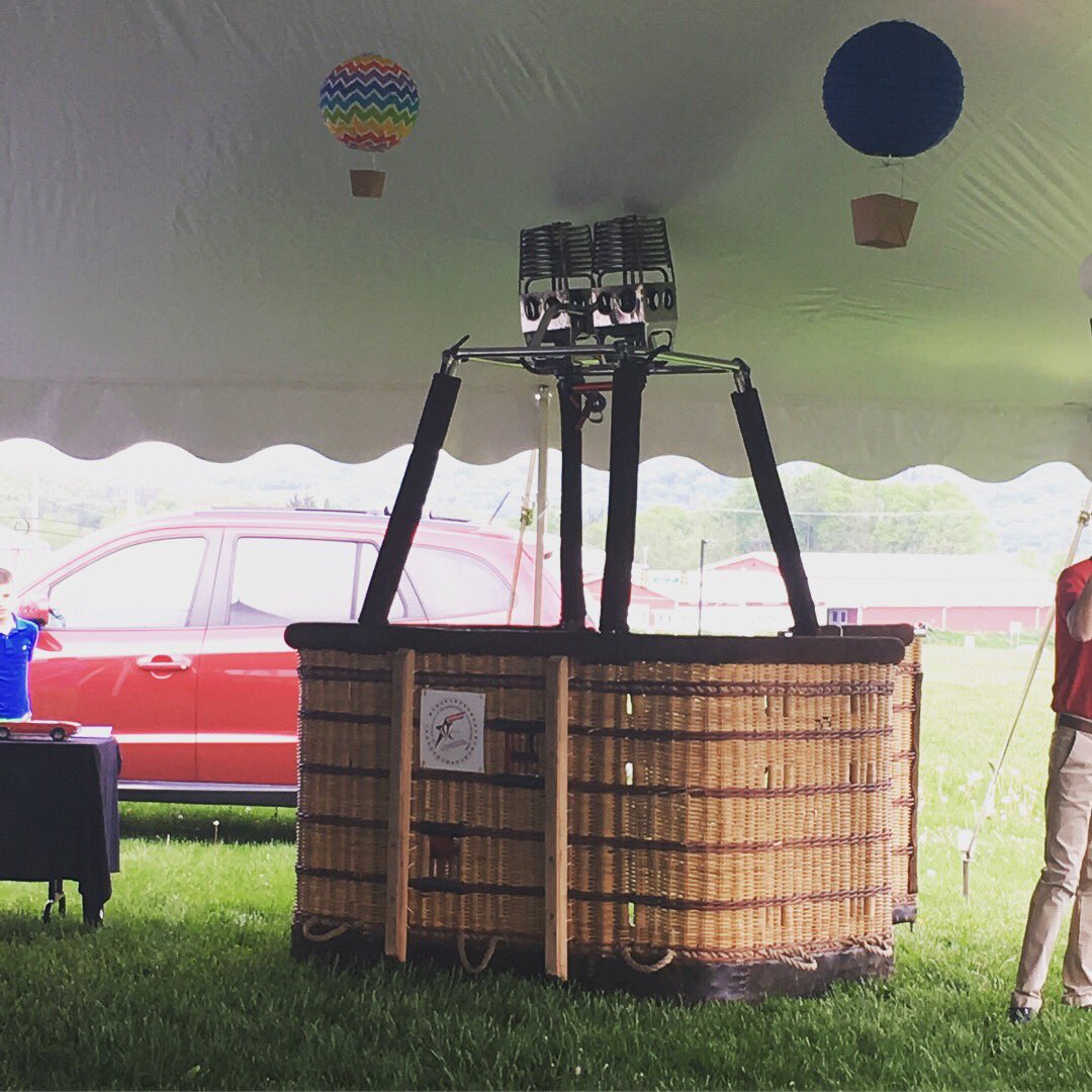 Did you know <a href="/AACA_Museum/">AACA Museum, Inc.</a> now has hot air balloon rides available? 

#hershey #Harrisburg