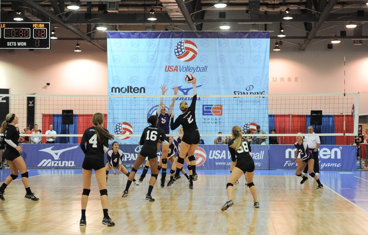 ColumbusSports's tweet photo. It’s hard to see another season of @OVRegion 🏐 leave @cbusconventions...
…but there’s no better way to do it than with the @SportsImports Girls’ Junior Volleyball Championships! 🏆
https://t.co/IfEvzfKW7x
#GrowTheGame #sportsincbus #lifeincbus #OVR #volleyball #cbusdoesvb https://t.co/FRretSlPo1