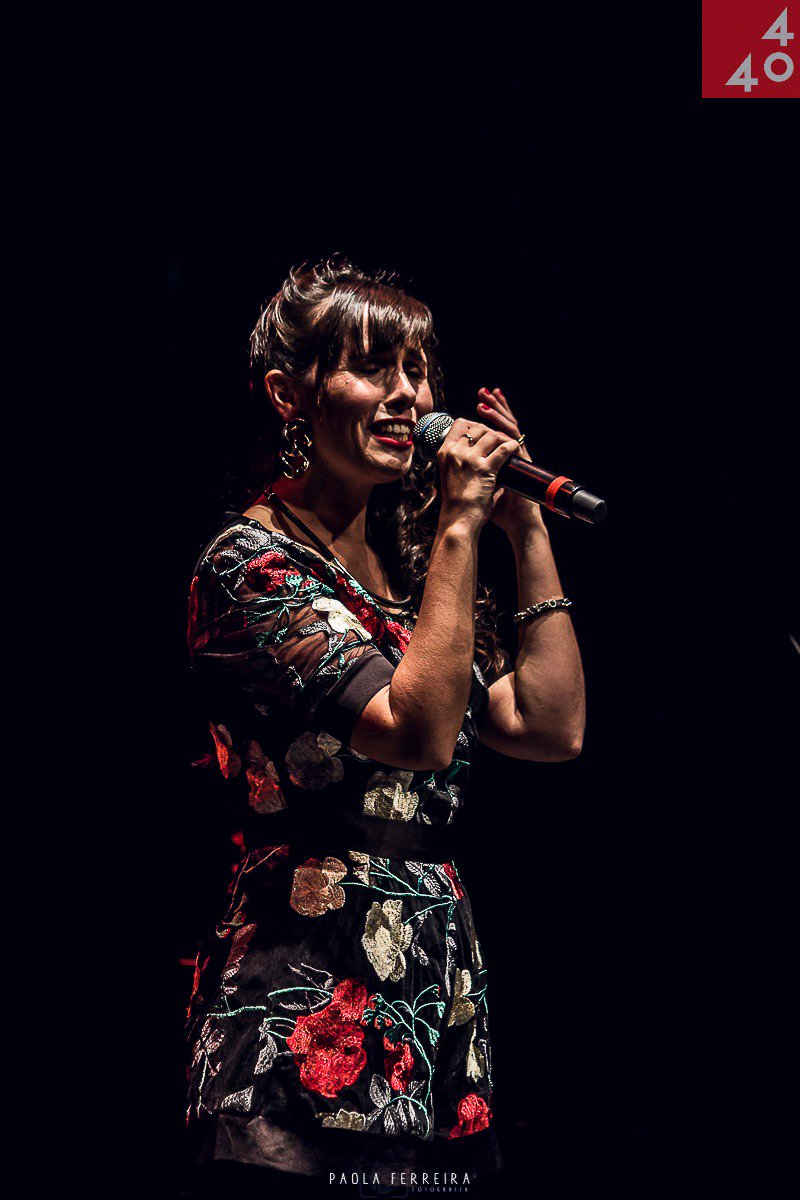 4CuatroCuarenta's tweet photo. Colgamos mas fotos de @marcellaceraolo en el @AuditorioSodre 

Son de la genia de @Paola_Ferreiras asi que a mirarlas!!!!!

#CuatroCuarenta #Sala #HugoBalzo #Auditorio #Marcella 
https://t.co/ygdZeLOGr7 https://t.co/KDAp95C8fP