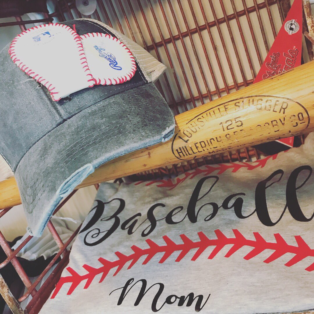 abloomingdaisy's tweet photo. Only two more shopping days for Mom! #mothersday #mothersdaygift #shoplocal #keepcottlevillecool https://t.co/n4bqsCTTcb