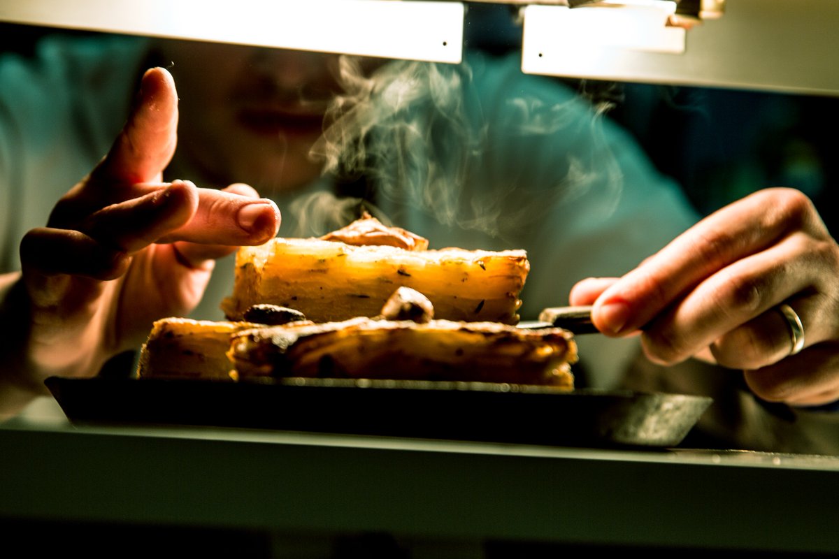 Thinking about where to go for dinner?
#eatlocal #FridayNightDinner #Bromley #Date #frenchfood