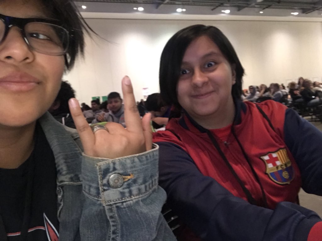 maxxsuxx's tweet photo. #Knockout2018 #SummitNation im tryin to get a prize n some self promo pls https://t.co/tewtpKYYA0
