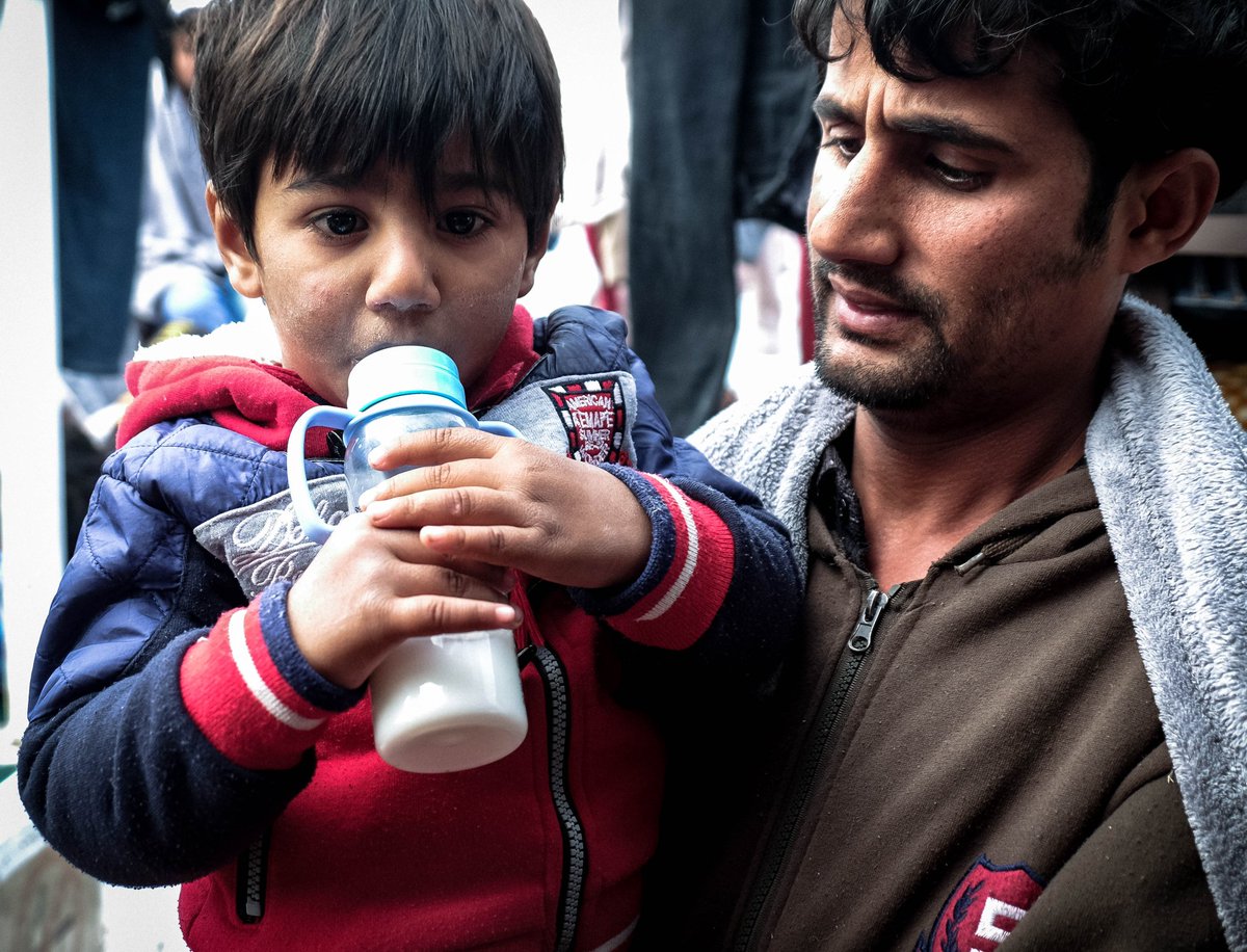 Señor <a href="/QuimTorraiPla/">Quim Torra i Pla</a>. Esto es una crisis humanitaria: Cruzar el Mediterráneo Central con tu hijo en brazos huyendo de una guerra en Libia.