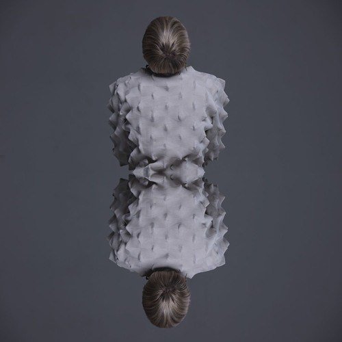 #Chronique La lauréate <a href="/Elbi_Music/">elbi</a> récidive avec son nouvel EP instinctif nommé Shadows (cc <a href="/AnimalRec/">Animal Records</a> <a href="/LAMISSIONtweets/">La Mission</a> <a href="/lefair/">Le Fair</a>) lesoreillescurieuses.com/2018/05/11/elb…