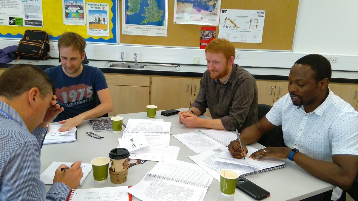 CarolLyon16's tweet image. Deep thinking &amp;amp; great discussion of numeracy strategies @dundeeuni PGCE with SIR #STEM #numeracyacrosslearning