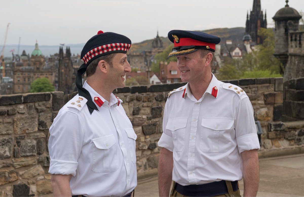 The sound of #Edinburgh Castle’s One O’Clock Gun heralded a change of Command for 51st Infantry Brigade and HQ Scotland today. Brigadier Gary Deakin handed over command to Brigadier Robin Lindsay, as he leaves on promotion to Major General, to the #NATO HQ in #Naples.