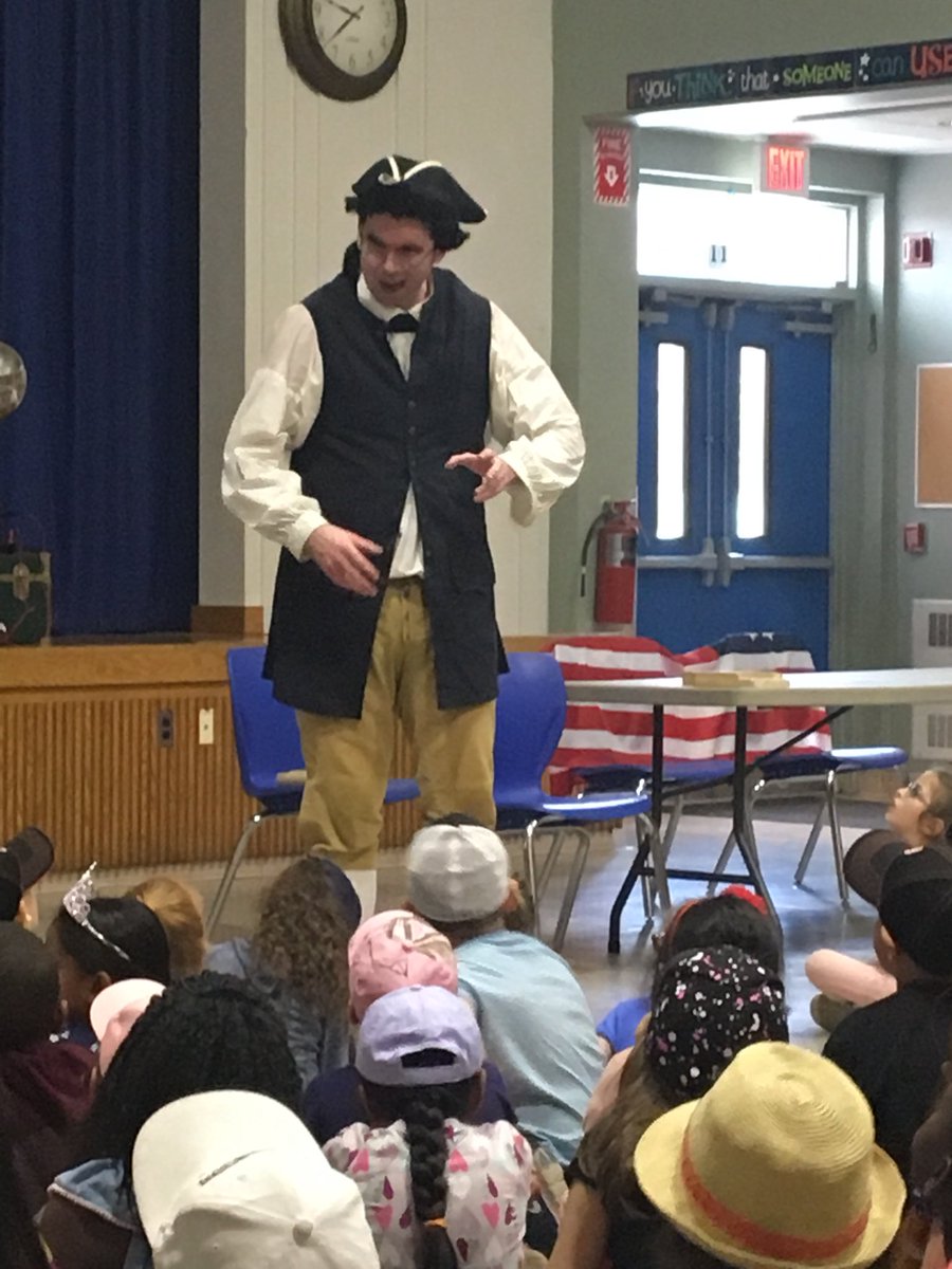 4BLinscott's tweet photo. Ben Franklin visits the @LinscottRumford  today! https://t.co/xdebqbP7cQ