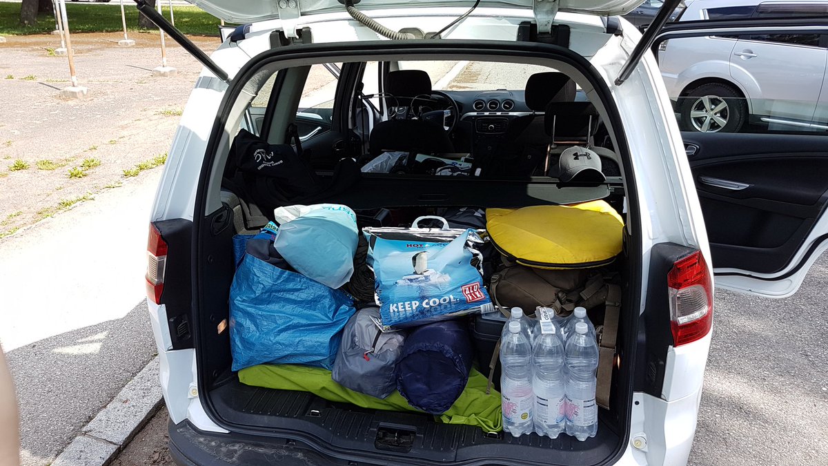 RemoteAddicted's tweet photo. On our way to the Austrian Scale Team Series run #2  in Abersee Salzburg 
#rc #asts #asts2018 #austrianscaleteamseries #rccompetition #rclove https://t.co/eTGtxHcVAC