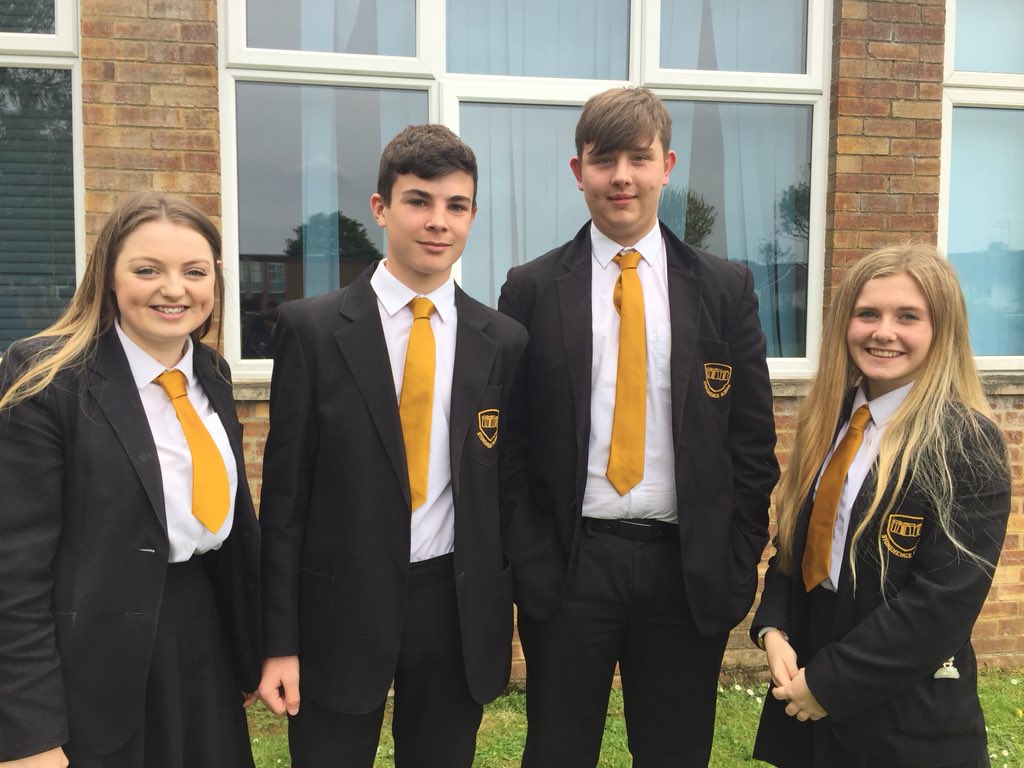 Stonehenge_PE's tweet photo. A huge congratulations to our newly appointed PE prefect team! The PE department look forward to working with you all😊 https://t.co/eVrCYXGk2j