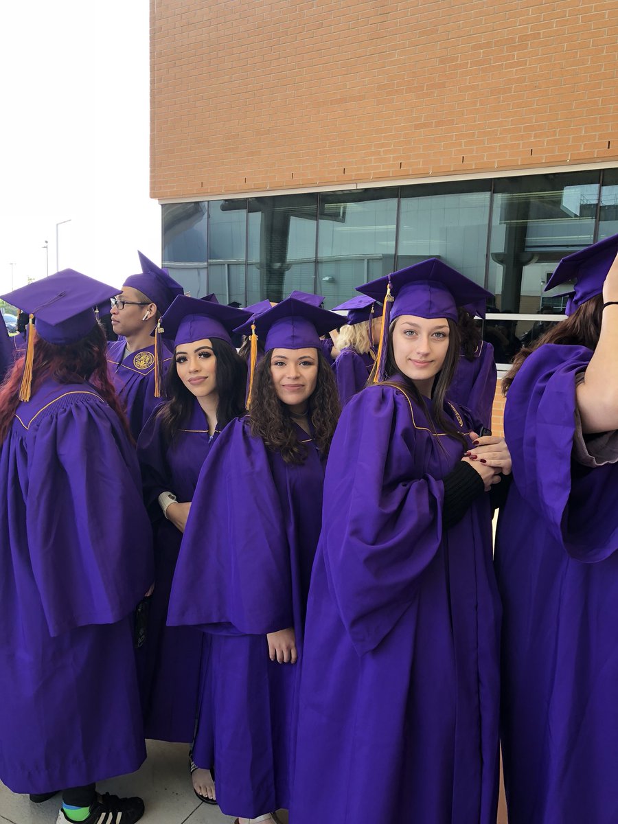 MrsWinstonBDU's tweet photo. Starting at the 9th Grade Center #waynewalks #WeAreWayne @radaugherty @david_sekulaBDU https://t.co/2vw3dgyihV