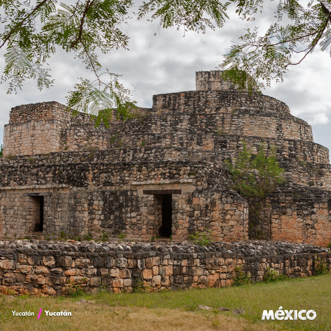 VisitMex's tweet photo. Yucatán es el destino ideal para hacer un viaje por el tiempo a través de la historia y cultura de nuestro México.

#ViajemosPorMéxico
#BuenViernes https://t.co/LTYokHqoTL