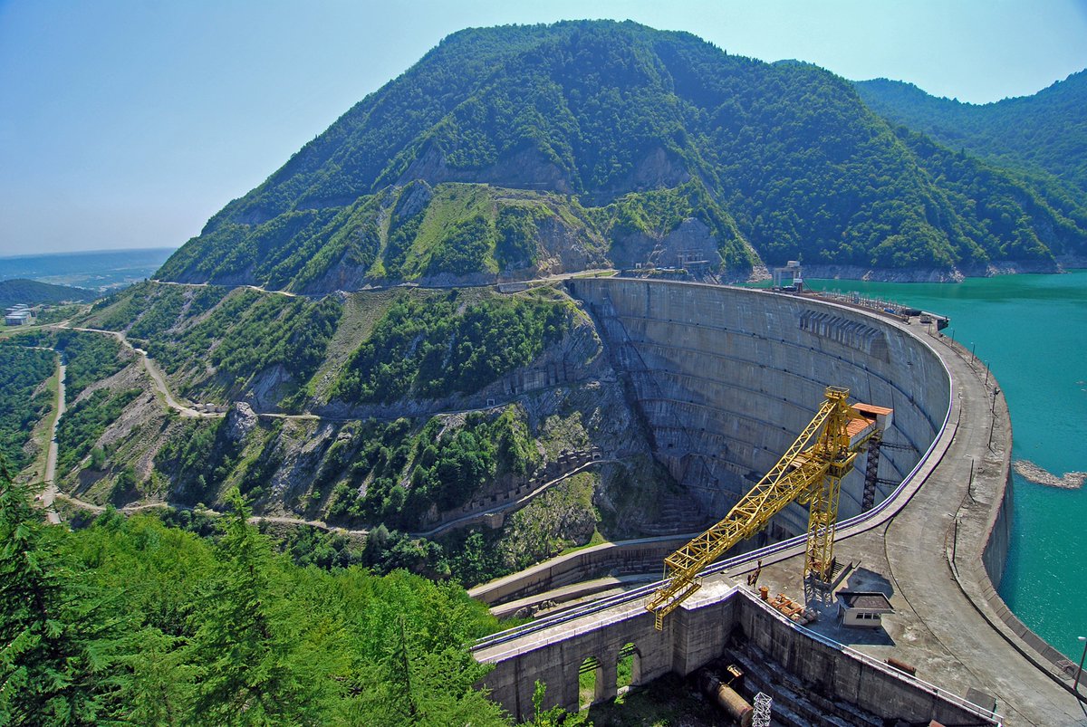 iha_org's tweet photo. “The modernisation of physical assets plays a vital role in the #hydroelectric power sector, bringing benefits including better safety, O&amp;M cost reductions, network stability, revenue increases, and environmental #sustainability.” - Moisés Machava, Hidroeléctrica de Cahora Bassa. https://t.co/fdua4l8zuj