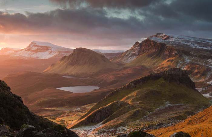 /Blog: Discover 6 amazing places to propose this Summer at ELEQT.com/blog/336676.