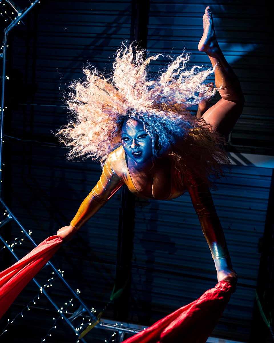 THE PEOPLE.
<a href="/Mojoflomusic/">MojoFlo</a> 
📷: <a href="/MacedonianKris/">Kris Misevski</a>