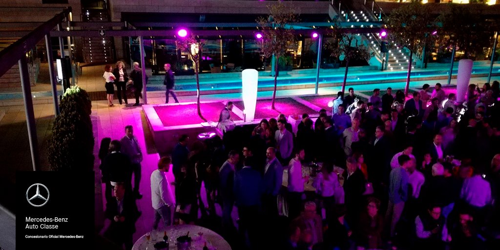 Auto_Classe's tweet photo. ¡Aquí está el #NuevoClaseA! Ayer se presentó por la noche en el @HotelNelva. Muchas gracias a tod@s l@s asistentes 🙌🚘 #AutoClasse #HeyMercedes #Murcia https://t.co/WPG1gPXiNx